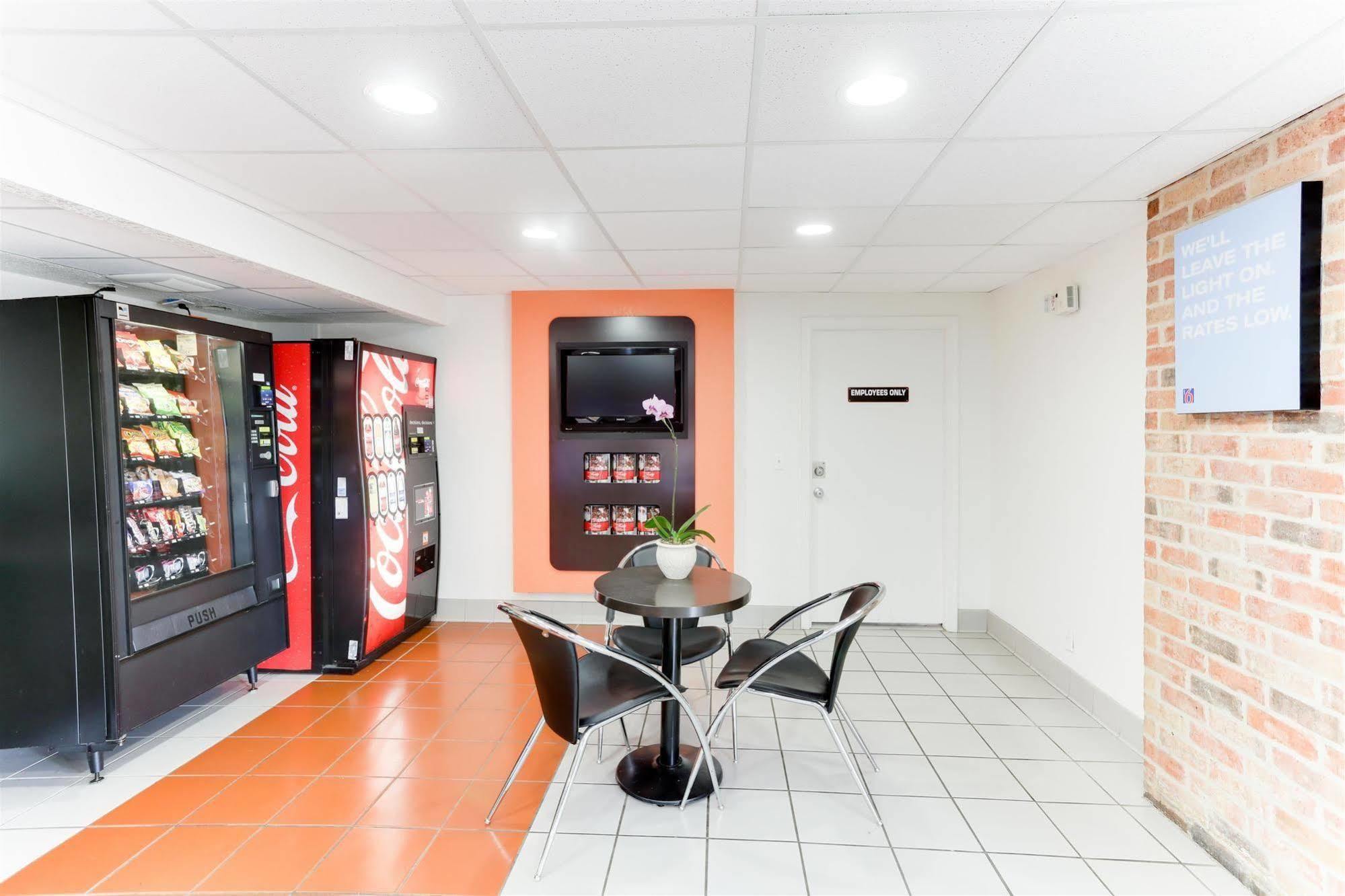 Motel 6 Houston, Tx - West Εξωτερικό φωτογραφία