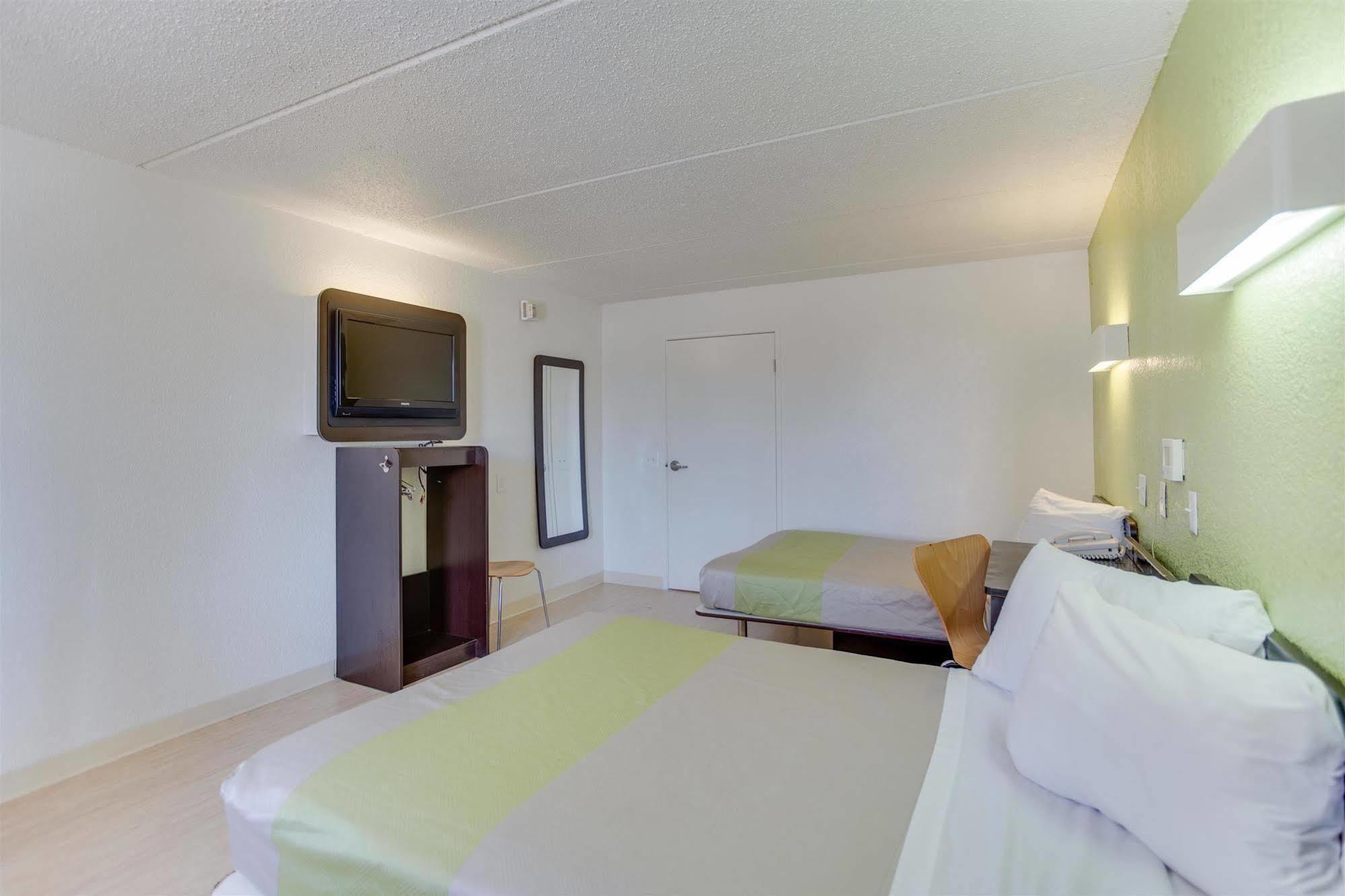 Motel 6 Houston, Tx - West Εξωτερικό φωτογραφία